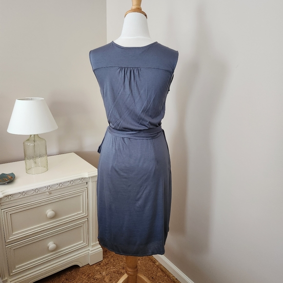 NWOT LOFT SOFT KNIT FAUX WRAP DRESS - Picture 4 of 8
